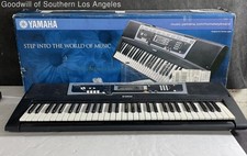 Yamaha YPT-210 61-Key Portable Electronic Digital Keyboard with Box Untested