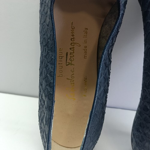 Vtg Salvatore Ferragamo Size 7.5B Lace-up Shoes Blue Snake Embossed Oxfords - Picture 2 of 8