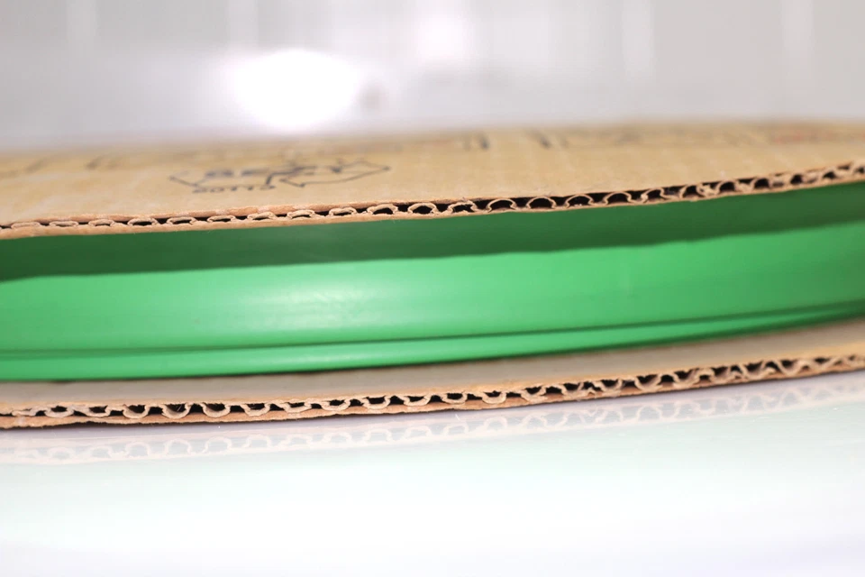 RAYCHEM RNF-3000-18/6-5-SP Tubing Heat Shrink 3:1 75M GREEN Foto 2 de 4