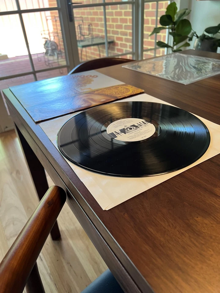 Under Milkwood - Under Milkwood - Vinilo - Akarma - 2004 Foto 2 de 3