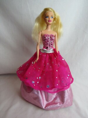 Barbie Fashion Fairytale 2009 Doll Light up Pink Gown