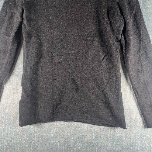 Lord Taylor Womens Shirt Black V Neck Long Sleeve Pullover Size M Cashmere - Picture 9 of 10