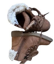 Old Navy Toddler Girls SIZE 6 Faux Suede Winter Fur Cuff Boots TAN