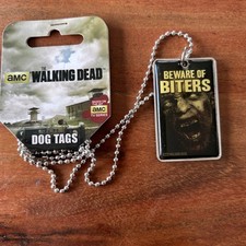 The walking dead Dog Tag officiel beware of biters neuf .