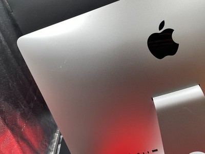 APPLE iMAC 21.5