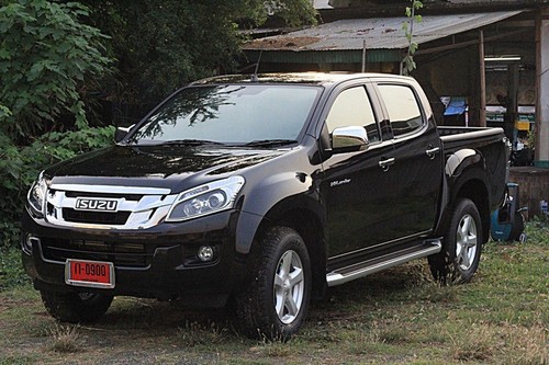 MATTE BLACK HEAD LIGHT LAMP COVER TRIM FIT ISUZU D-MAX DMAX V-CROSS 2012-2015 - Picture 3 of 4
