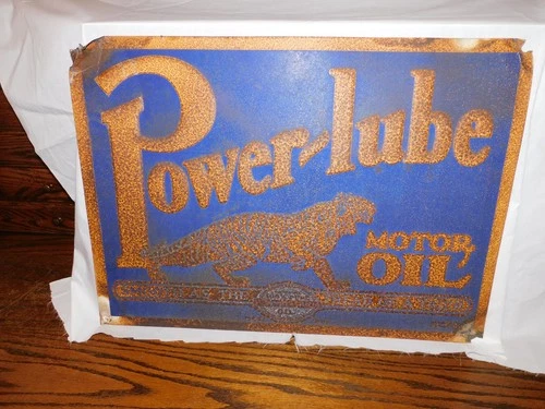 VINTAGE POWER-LUBE MOTOR OIL TIGER ( 24"WIDE X 17 .5" TALL ) METAL GASOLINE SIGN