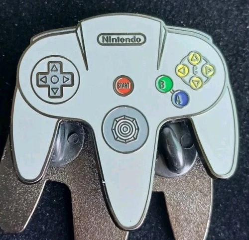 Nintendo 64 Controller N64 GREY Custom ENAMEL PIN 90s Vintage Video  Gaming DPAD
