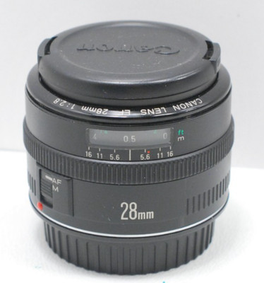 Canon EF 28mm f/2,8; prime lens; gut!