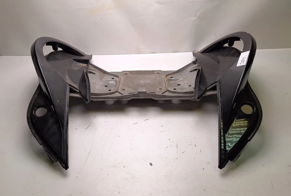 Manijas de agarre de pasajero Victory Vision Arlen Ness con montaje usadas n.º 304 Foto 2 de 4