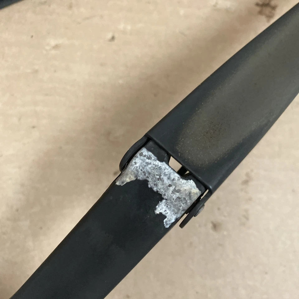 Brazo limpiaparabrisas delantero izquierdo derecho Subaru Impreza Wagon 2005 2006 2007 51325 Foto 4 de 4