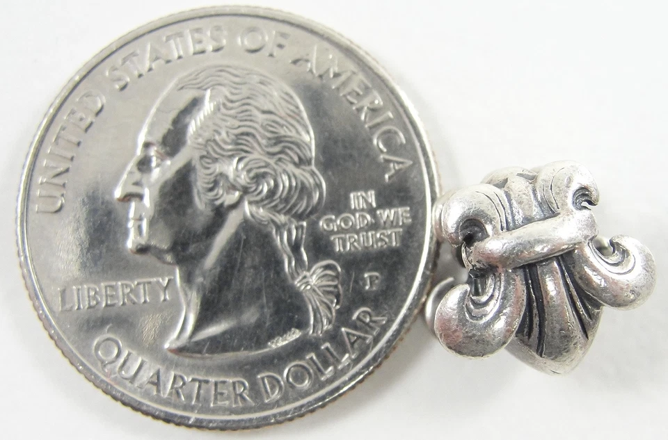 Authentic Chamilia Fleur De Lis Charm Bead # GA-149 - Image 3 of 4