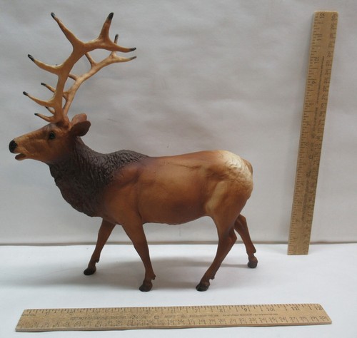 ELK - BULL ELK - standing - © BREYER MOLDING CO - Picture 3 of 12
