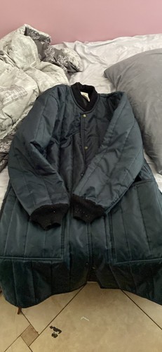 Work Coat perfect for freezers and cold warehouse.
