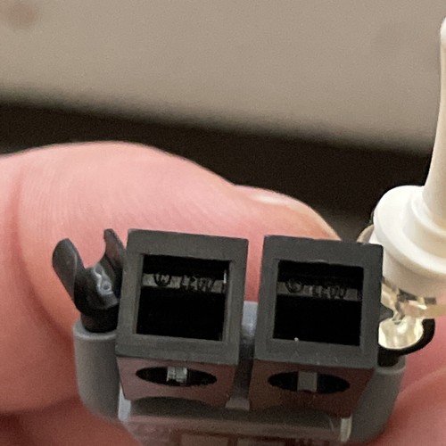 Genuine LEGO STEALTH Black Gray SPIDERMAN Minifigure MINIFIG 76128 Far From Home - Picture 4 of 9