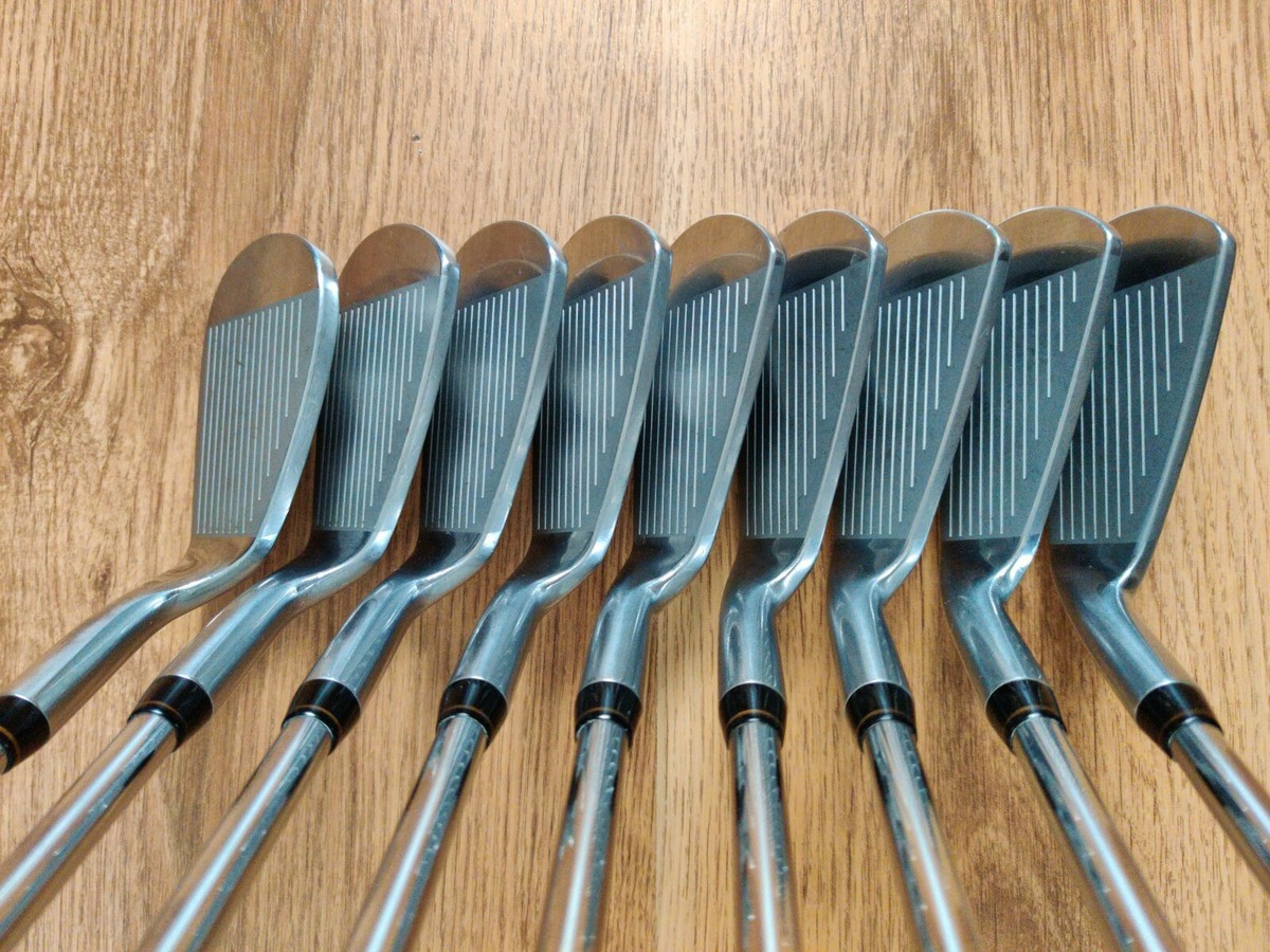 【良品】激レア TOUR STAGE V7000 FORGED レフティ 10本 Bridgestone Tourstage V7000 Athlete Spirit Forged Iron Set 3