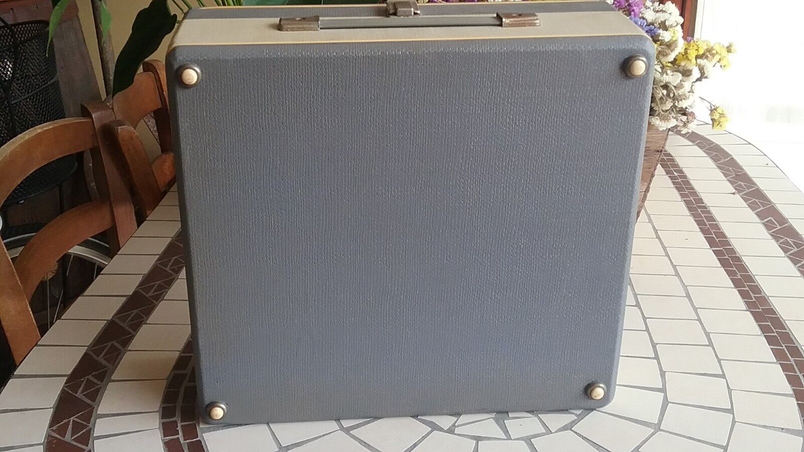Foto 4 di 5