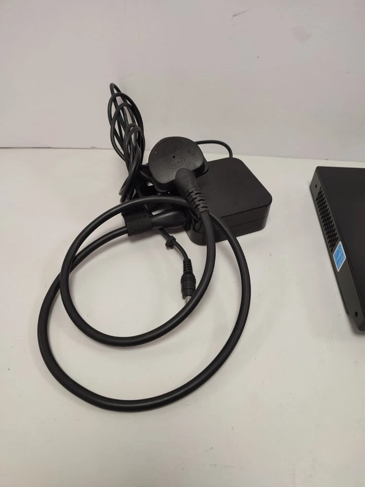 ASUS EEEBOX EB1033 MINI PC (INTEL ATOM D2550, 2GB, 320GB, WIFI) - Image 2 of 4