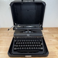 Vintage Royal Quiet De Luxe Gray Portable Typewriter With Case READ DESCRIPTION thumbnail