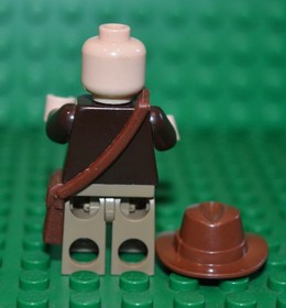 LEGO Indiana Jones Minifigure  No Whip or pistol  7627 7623 7624 7625 7626 #2
