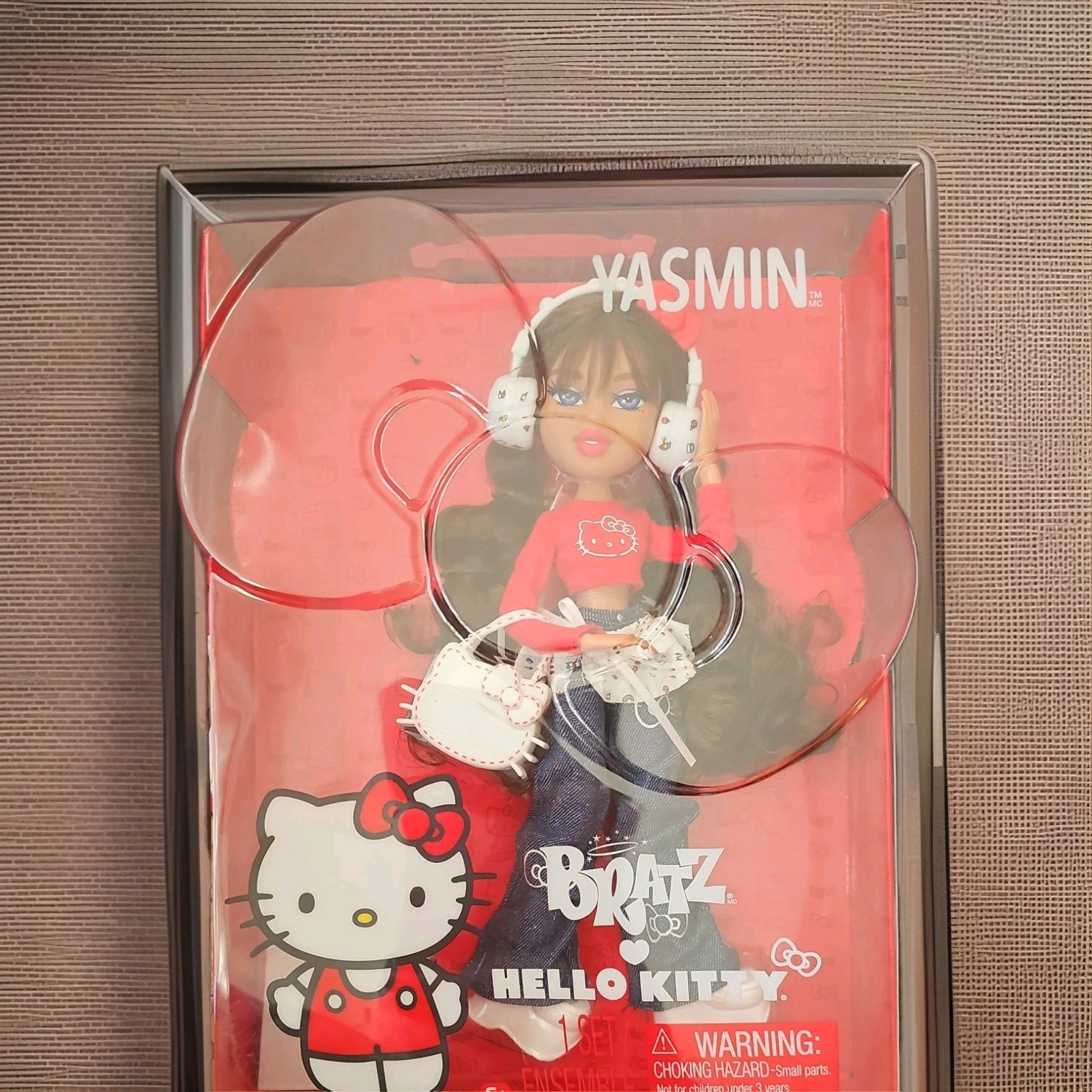 Bratz x hello kitty yasmin sanrio fashion doll w/ accessories (2025) new in hand