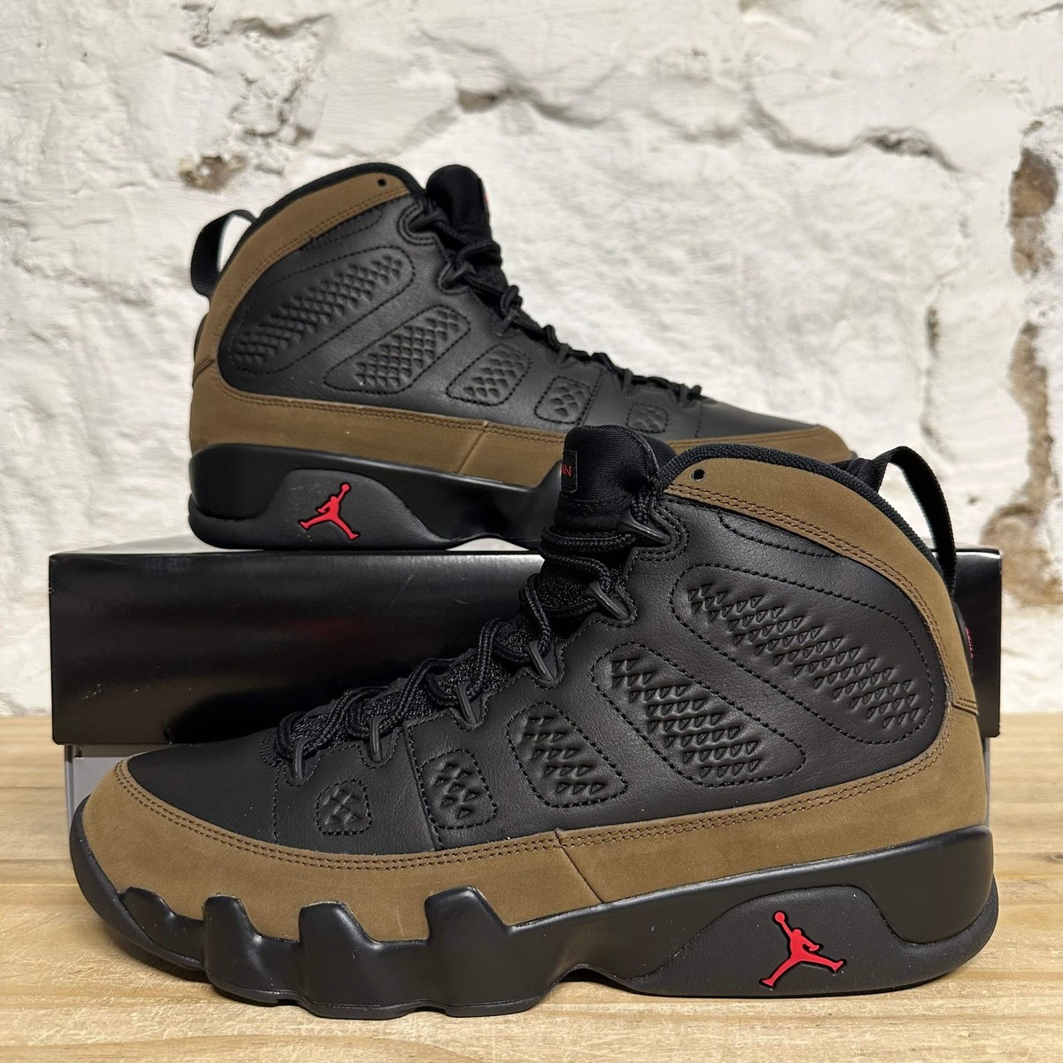 Air Jordan 9 Retro 'Olive' (2024) Men's Size 10 BRAND NEW Sneakers
