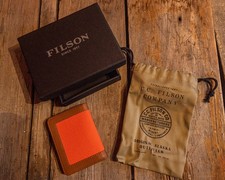 Filson Wallet, Outfitter Card Case, Pheasant Red / Orange Twill  Leather - NEW