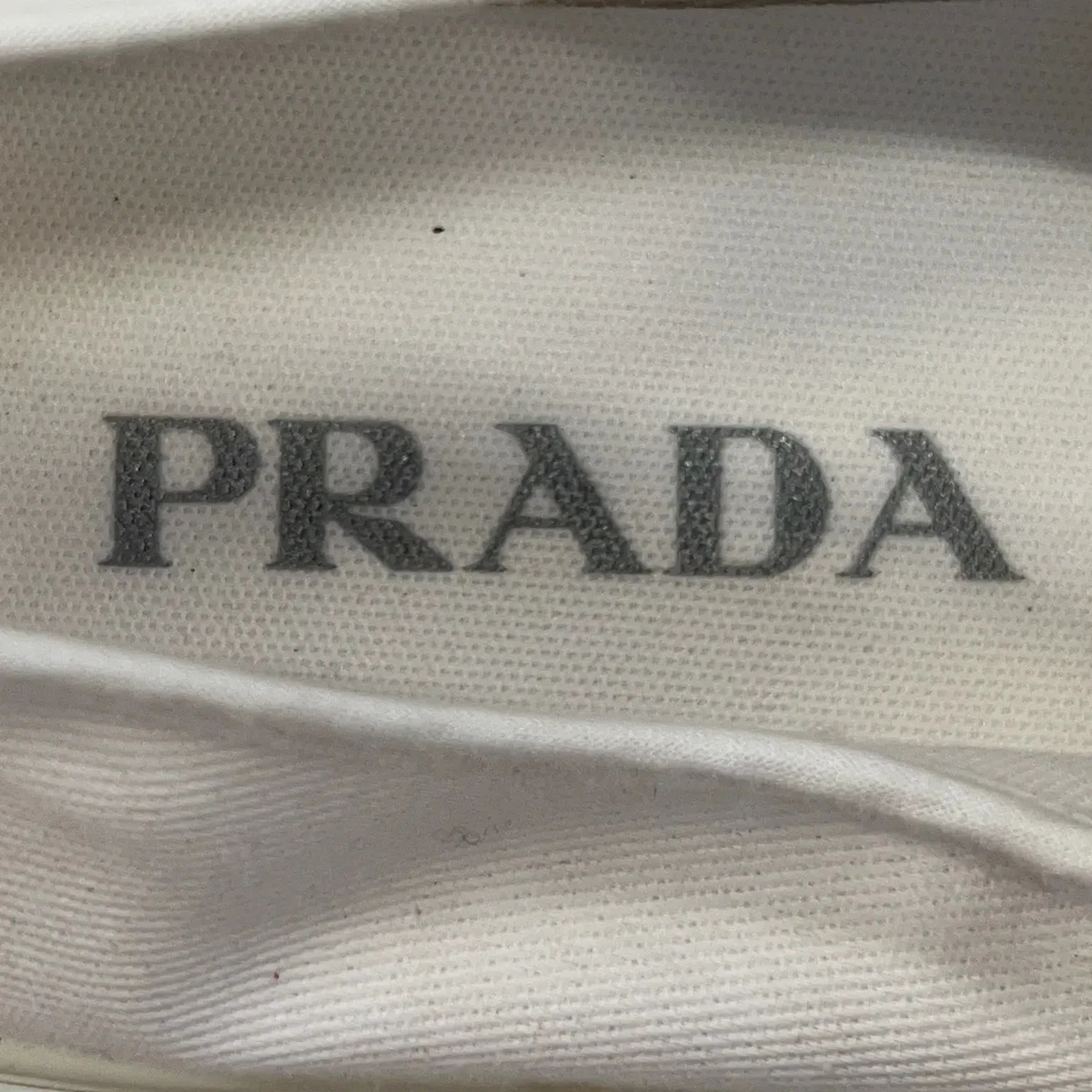 Prada, Canvas Sneaker, Größe: 38 1/2, Weiß, Damen #b7X