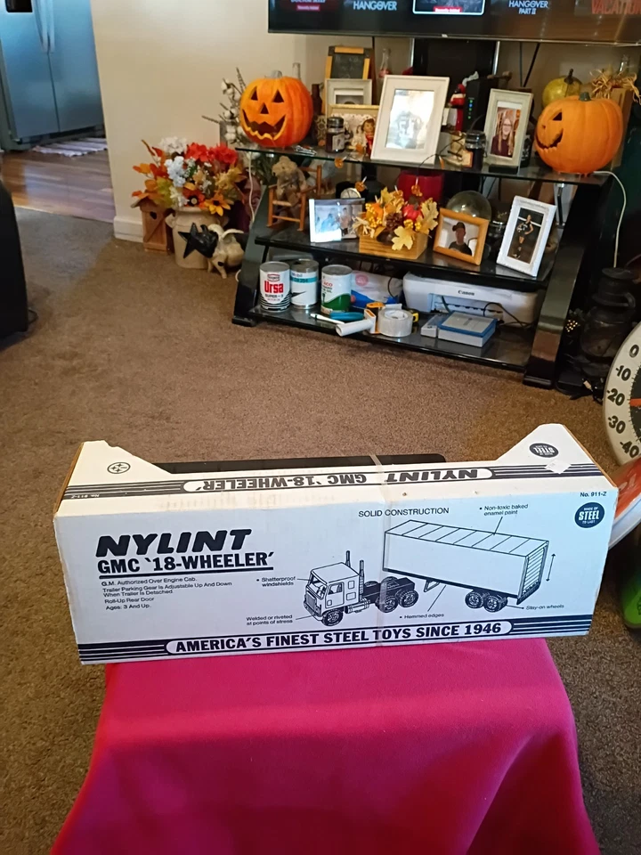 Vintage Nylint Harley Davidson GMC Tractor Trailer Steel Semi 911-Z NEW In Box - Image 4 of 4