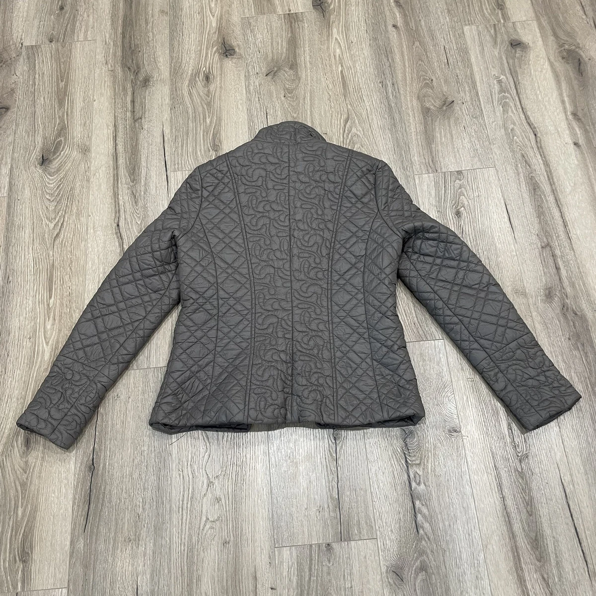 Tahari quilted jacket top
