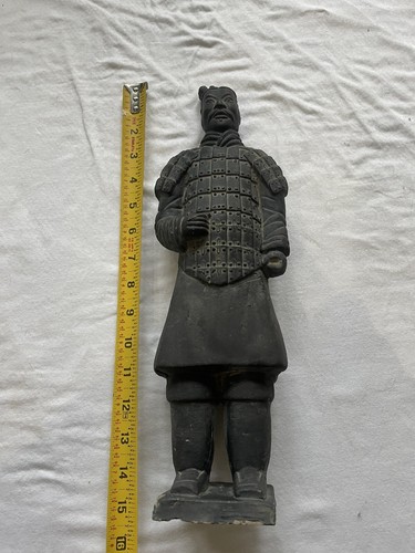 Guerriero cinese in terracotta 15" - Foto 1 di 17