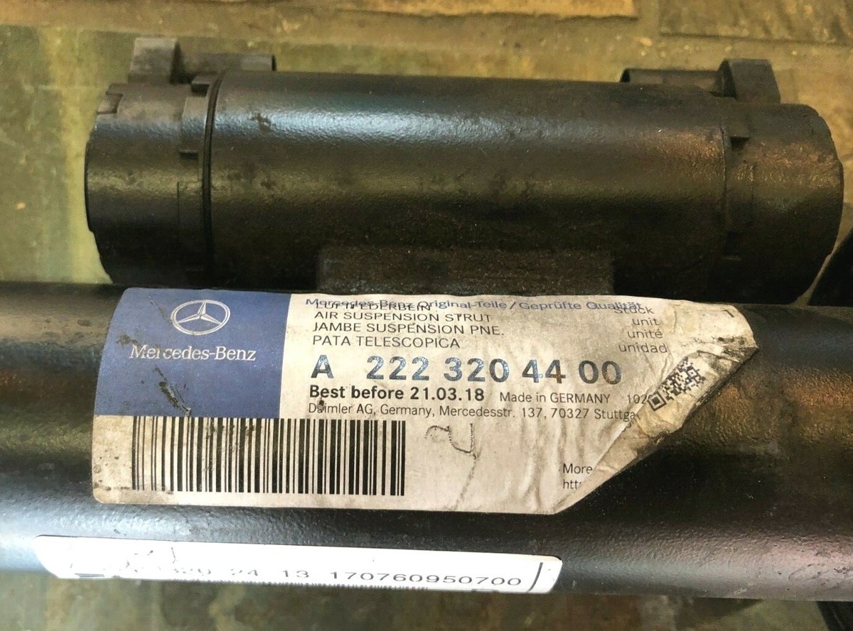 MERCEDES BENZ RIGHT AIR SUSPENSION STRUT, PART# 2223202413 