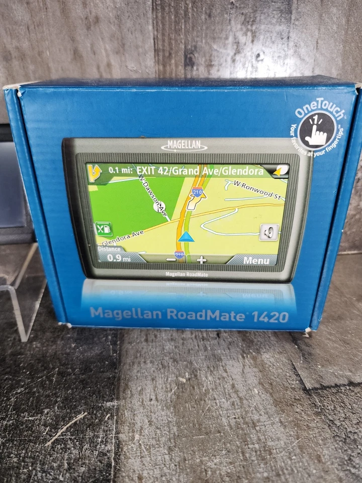 Magellan RoadMate 2055T-LM Automotive GPS - Image 2 of 4