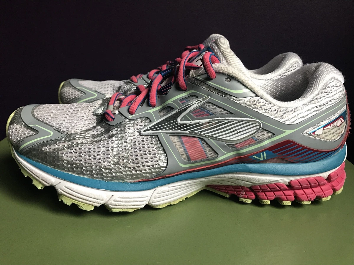 Women s Brooks Ravenna 6 Running Shoes Size 9