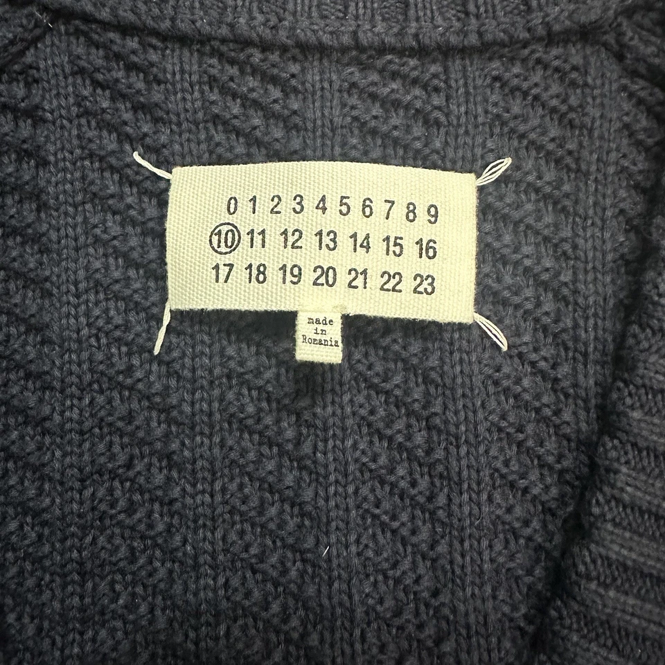 Maison Martin Margiela Navy Blue Cable Knit Cardigan Sweater Medium - Image 3 of 4