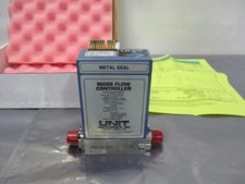 UNIT UFC-1660 Mass Flow Controller MFC SF6, 100 SCCM, 424332