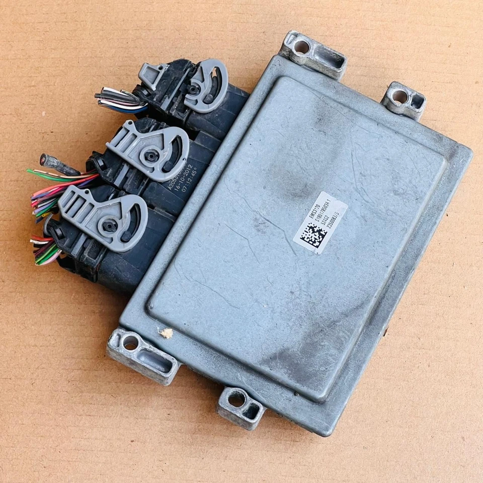 2011 Renault Fluence New SM3 (L38) ECU Engine Control Unit Module S180177103A - Image 3 of 3