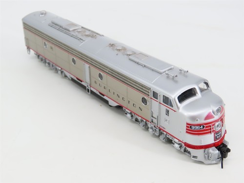 HO Broadway Limited BLI 2355 CB&Q Burlington Route E8A Diesel #9964 - Paragon2 - Picture 7 of 12