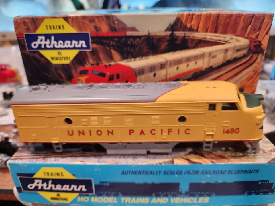ATHEARN F7 SHELL ONLY HO SCALE LOCOMOTIVE UNION PACIFIC 1480 - Image 4 of 4