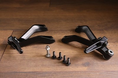 Honda CBR1000RR-R SC82 Fussrasten Sozius rear set footrest passenger 2024 2025