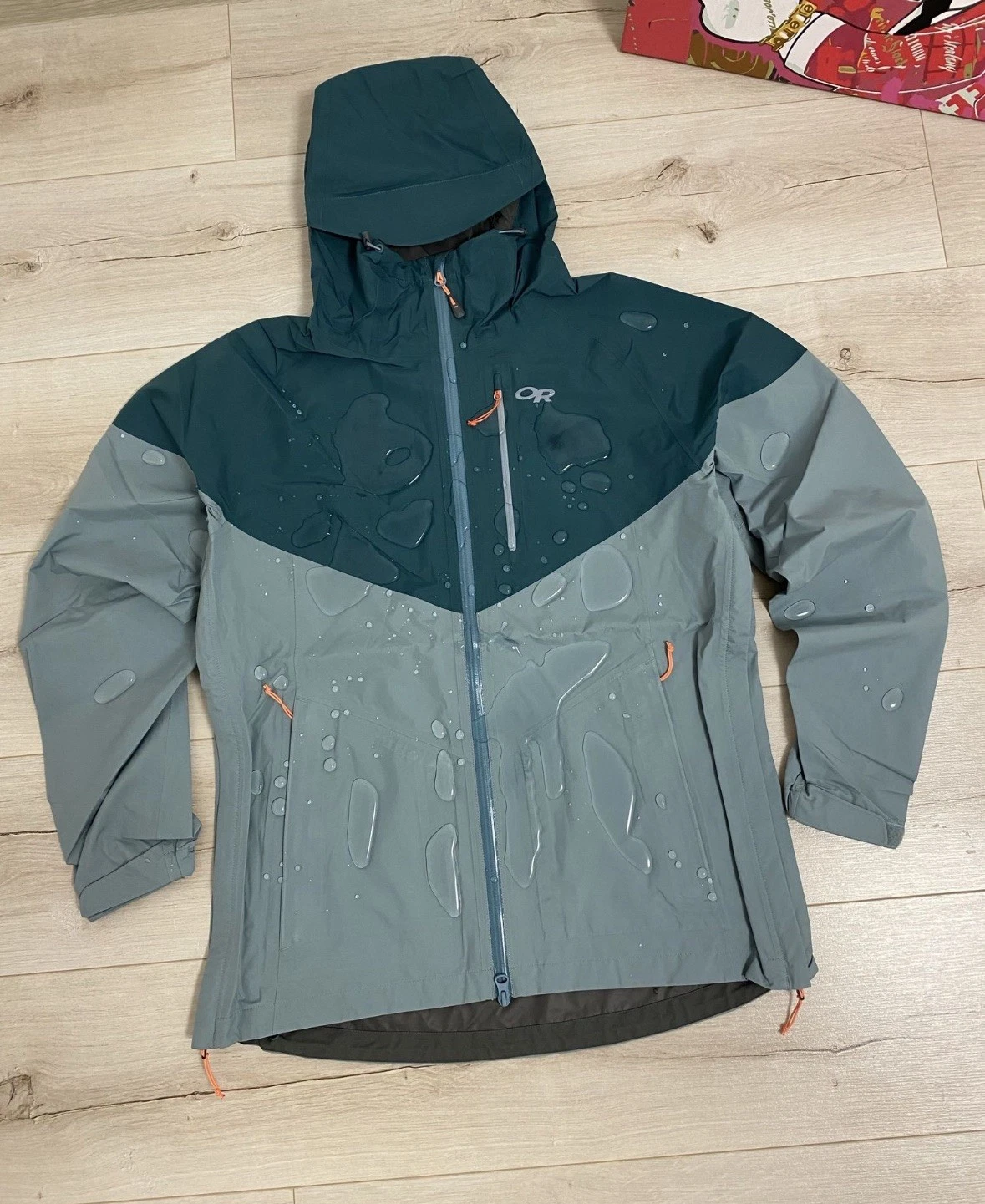 Outdoor Research Womens Waterproof Aspire Jacket Hiking Sport Gore-Tex Blue M
Opens in a new window