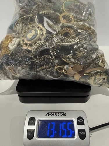 13 LB Lot Mixed Vintage & Costume Jewelry, Watches – Crafting, Resale, Repurpose