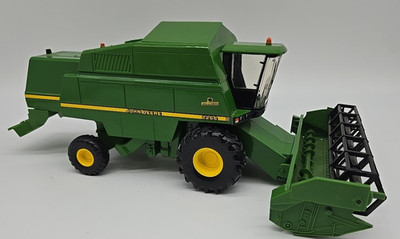 1/32 ERTL John Deere Grain Harvester Combine 2266 Mill Master