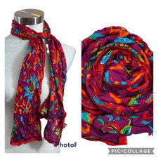 Brand New With Tags Vintage Oscar de la Renta Vibrant Silk Scarf  11  x53  