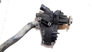 Volkswagen Transporter 1987 Water pump USED, Genuine #1060165-53