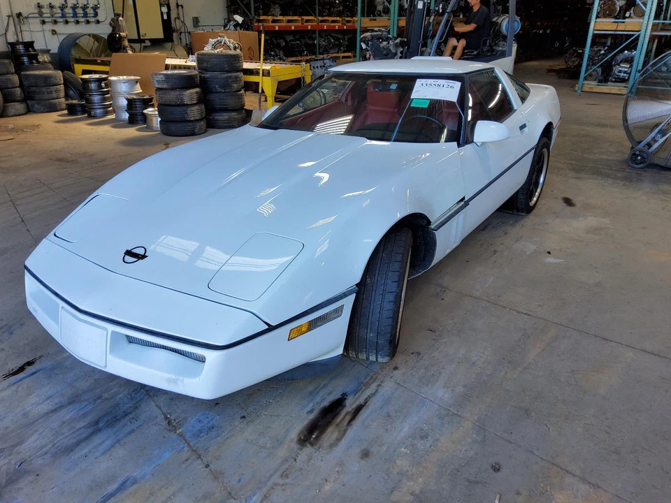 Used Tail Light Assembly fits: 1990 Chevrolet Corvette Grade A - Image 2 of 4