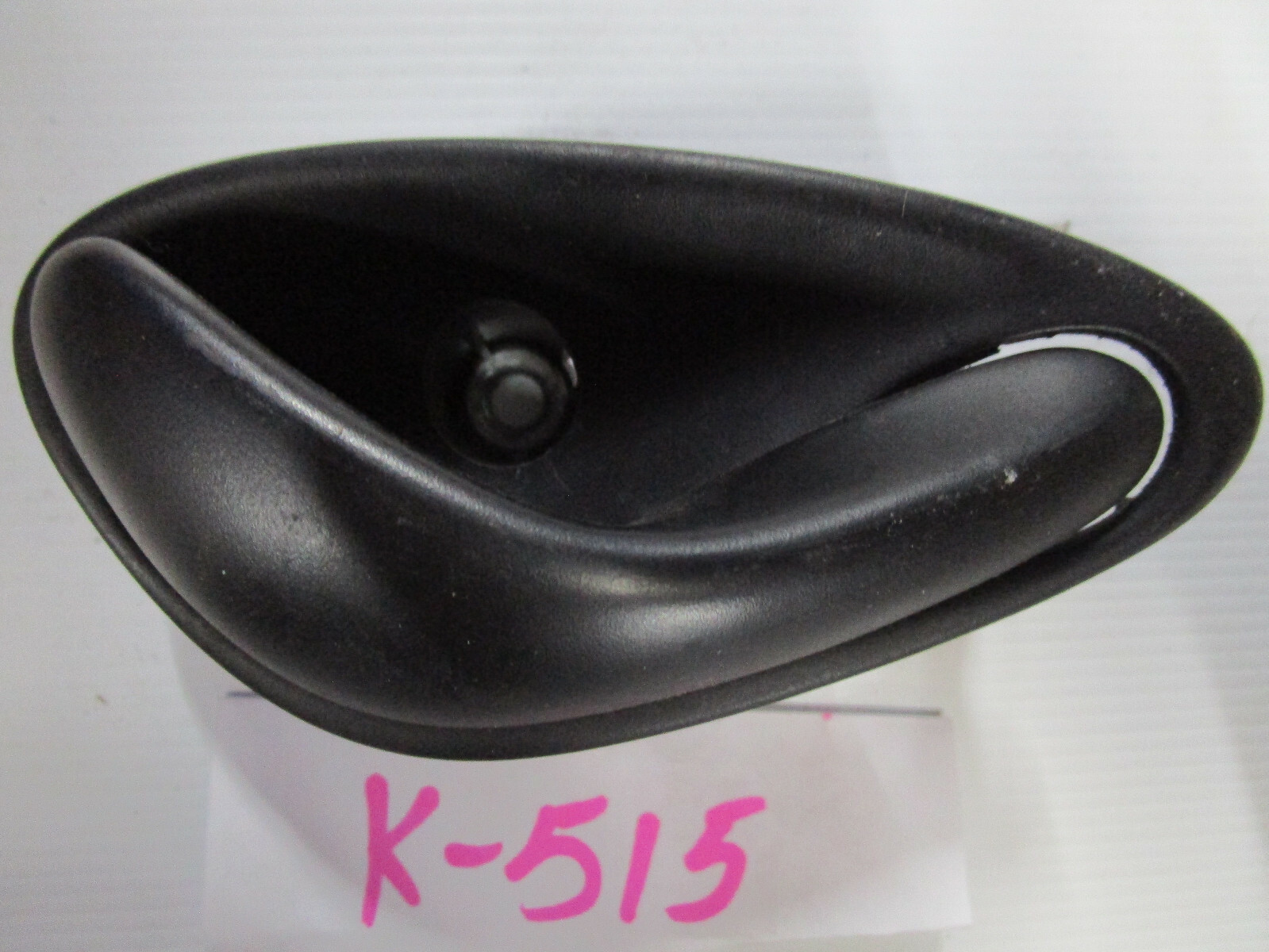 BLACK INNER DOOR HANDLE RIGHT REAR VT VX VY VZ WH WK WL HOLDEN