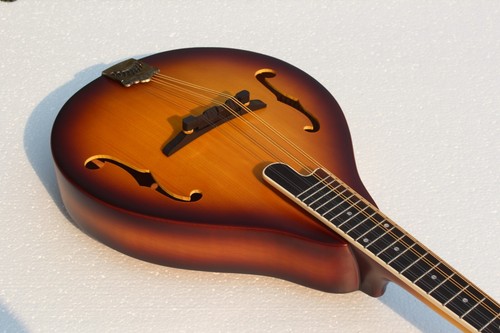8 String Acoustic A-Style Mandolin With F Holes Sunburst - Picture 4 of 9