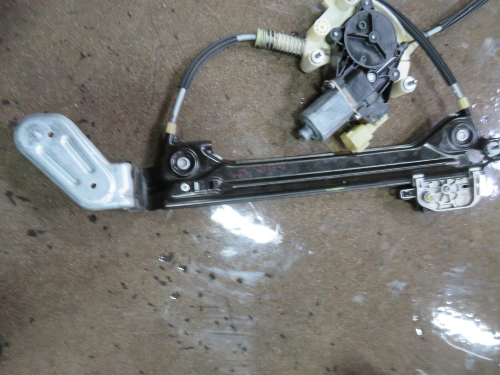 2014 Maserati Quattroporte, LH, Left Rear Window Regulator, Used, P/N 670009818