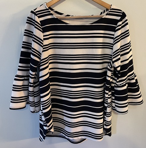 Green Envelope Striped 3/4 Bell Sleeve Top 1X Gray/White Stretch Jersey Knit EUC - Picture 1 of 7